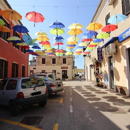 Tamaris, 600 M From The Beach Novigrad Istria Exterior foto