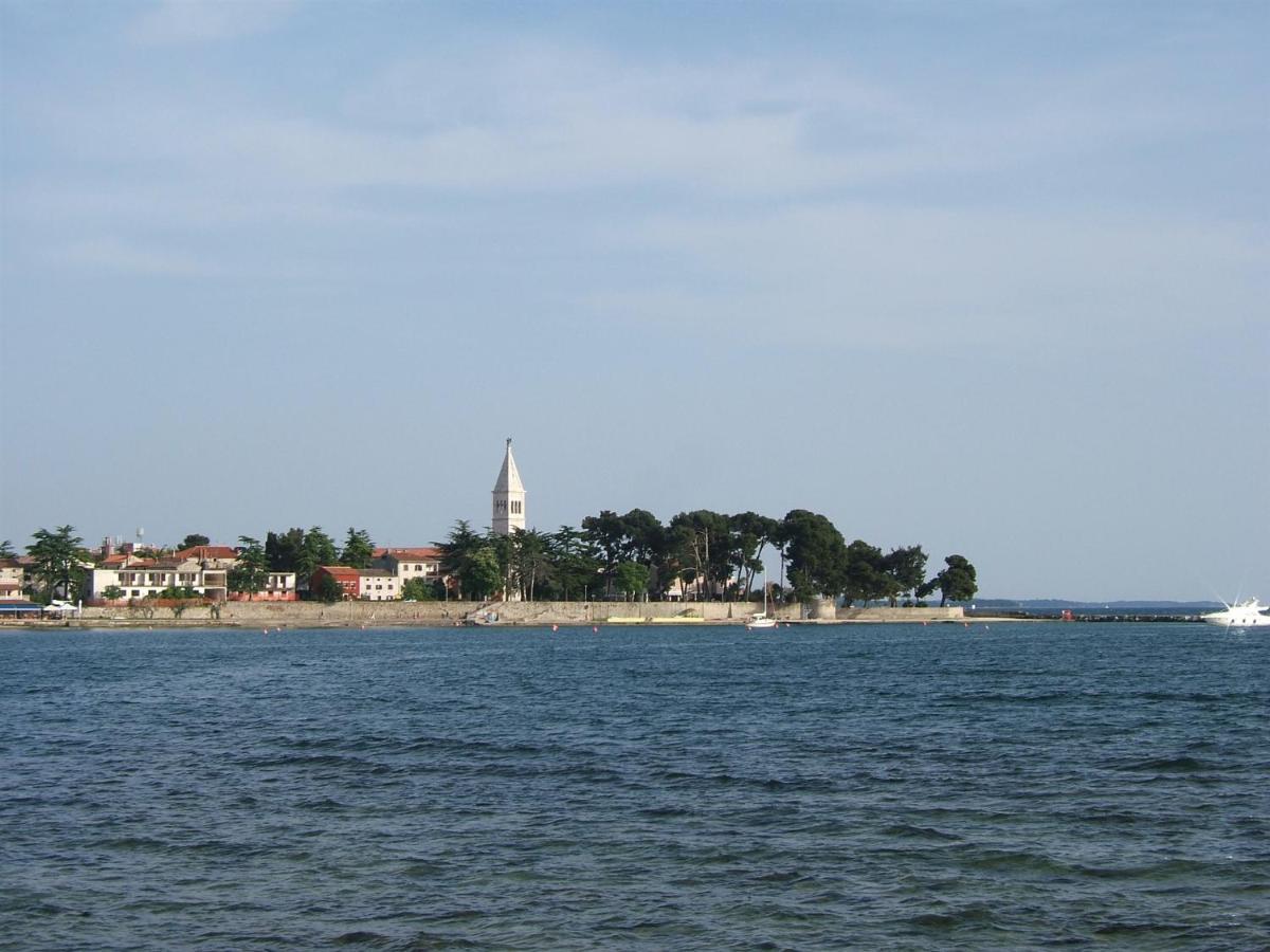 Tamaris, 600 M From The Beach Novigrad Istria Exterior foto
